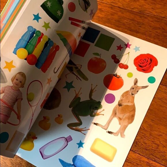 First Words Sticker Activity Book New - Picture 9 of 12